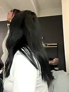 angie_rousse_ live sex cam