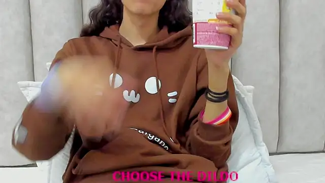 FreyaMoller live sex cam