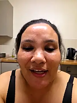 Curvy-Nthabi_X's cam snapshot