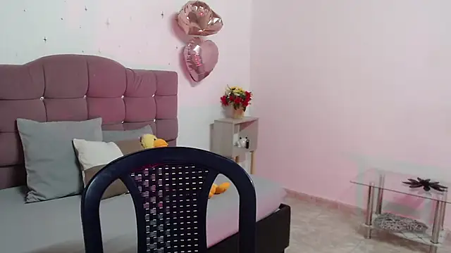 Bia_LuxBia_Lux's cam snapshot