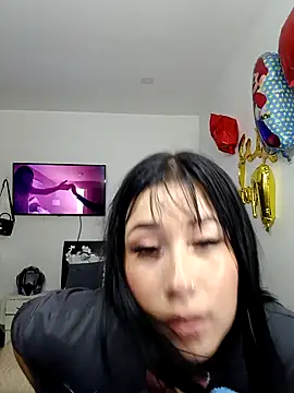 hot-shaved-baby's cam snapshot