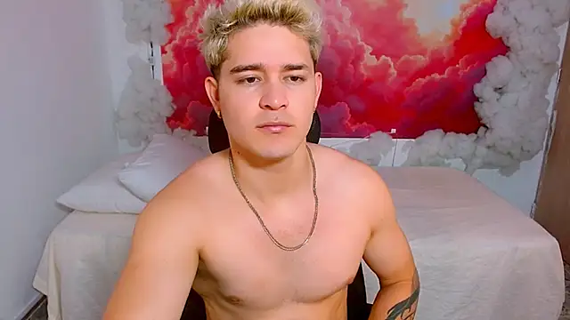 AlexPiersss live sex cam