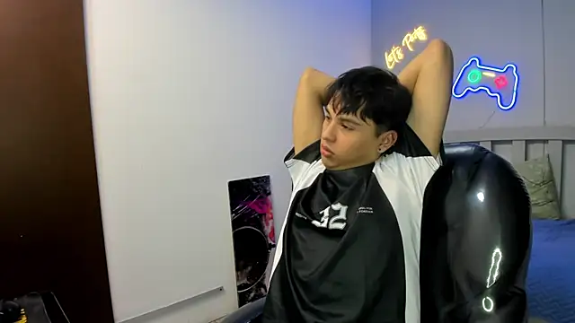 StiwenTwink live sex cam