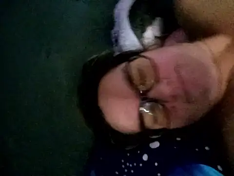 BabyGirlll1's cam snapshot