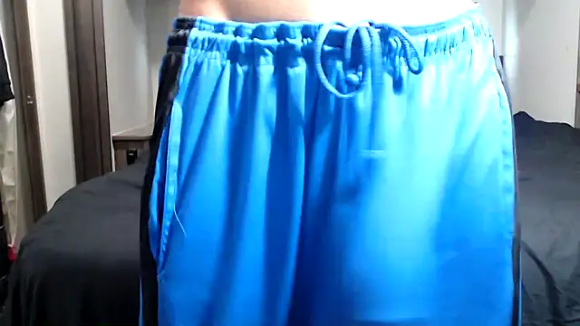 ThickD2C live sex cam