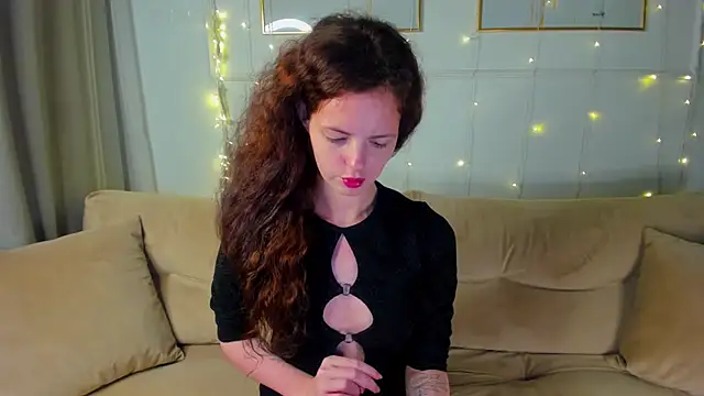 RubyAttwood live sex cam