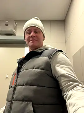 Reggie_roxie live sex cam