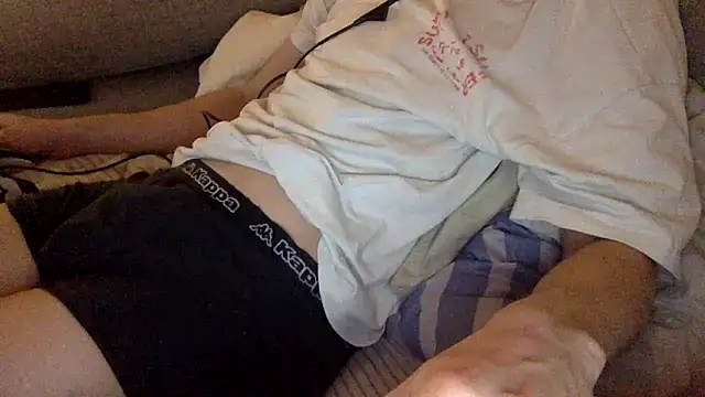 Breezydicksn live sex cam