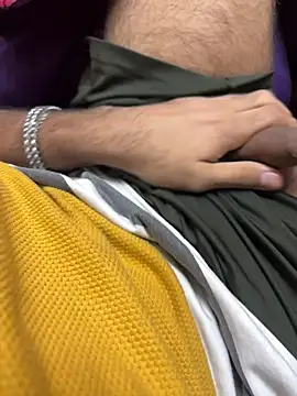 KabirDickhead live sex cam