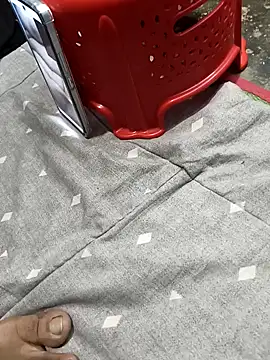 RomanticCouple432's cam snapshot