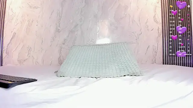 SamanthaLux live sex cam