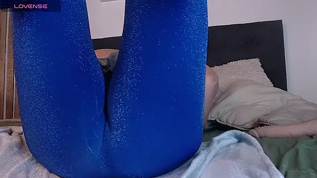 Andrea_secret_'s cam snapshot