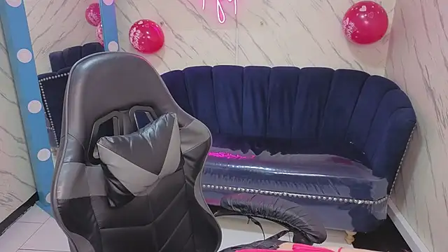 Sweet_Kitty_v's cam snapshot