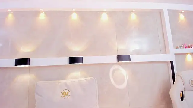 ankara_brownn's cam snapshot