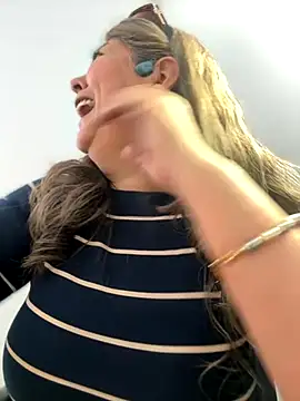 emma_tour live sex cam