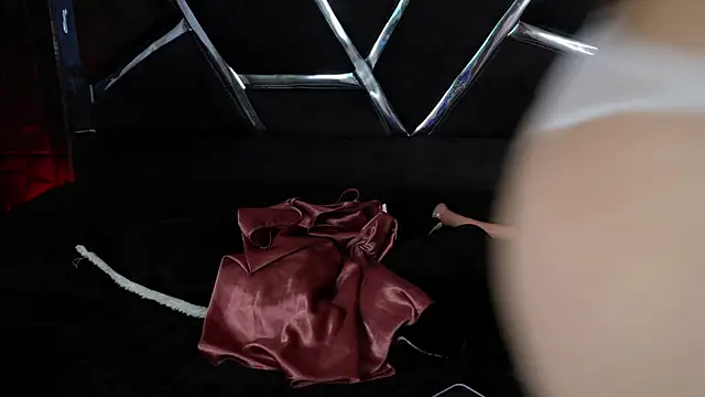 gigi_hadidx_'s cam snapshot