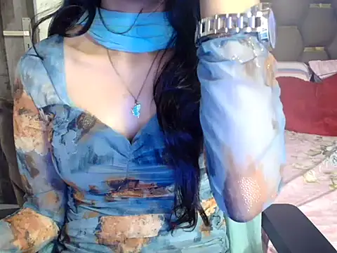 CUTE_princess_143's cam snapshot