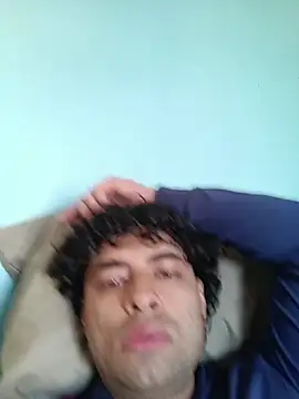 DocPepino's cam snapshot