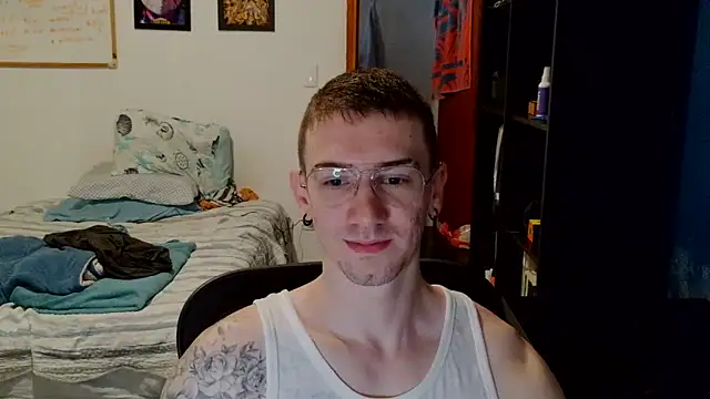 SweetGoodBoy22's cam snapshot