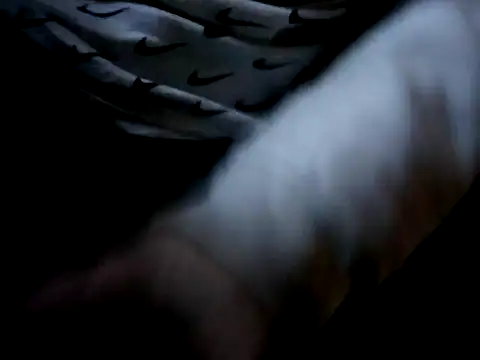 giovanift111's cam snapshot