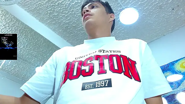 SkinnyBoy_ live sex cam