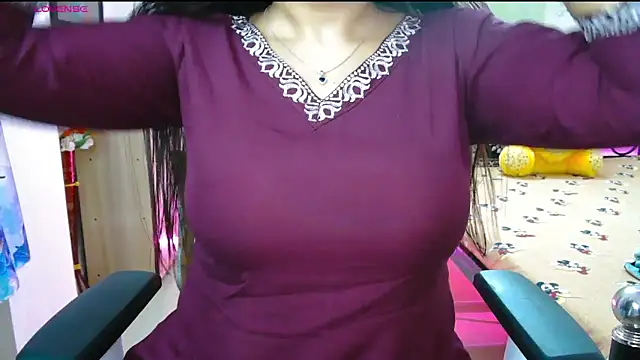 thyAnvi live sex cam