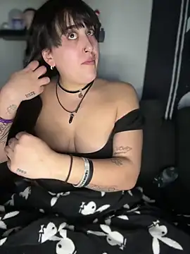 ThicBunz's cam snapshot