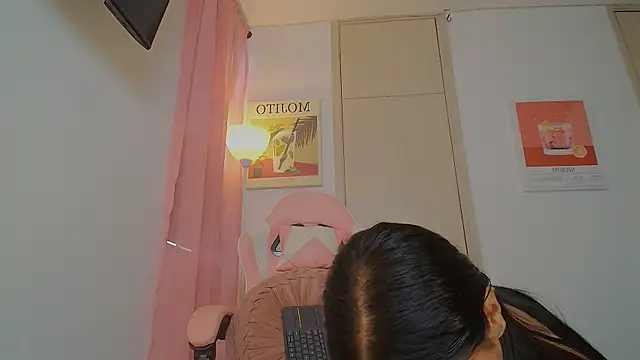 emmily_forev3r live sex cam