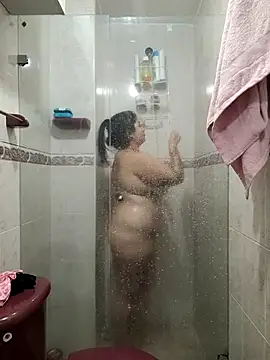 CurvyNoir's cam snapshot