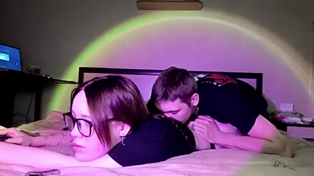 Jenny_Couple's cam snapshot