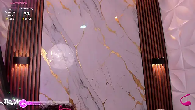 Hera_n_zeus_'s cam snapshot