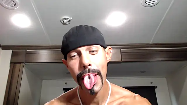 ThickD2C's cam snapshot