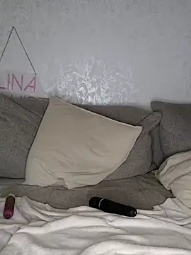 Lina_Squirts's cam snapshot