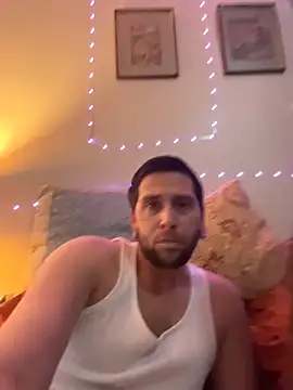 Redriddinghood8's cam snapshot