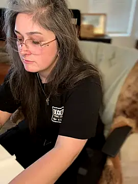 Alix_Valentine's cam snapshot