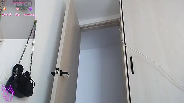 Camila_Torresss's cam snapshot