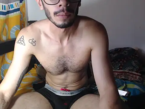 alisterxxx live sex cam