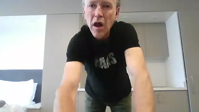 Mattsroom live sex cam