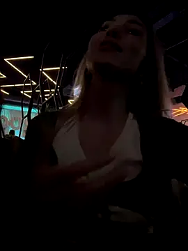 Best_Blondie1's cam snapshot