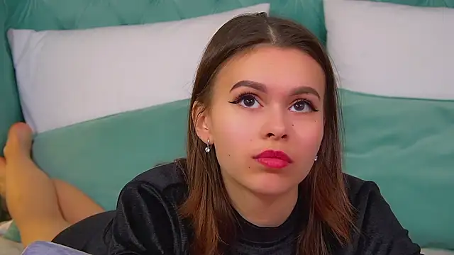 PollyLanders's cam snapshot