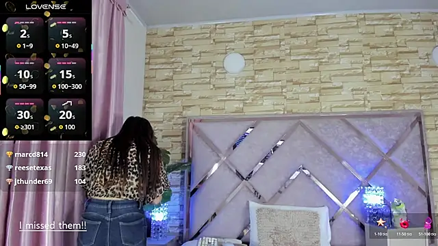 _jade_white_'s cam snapshot