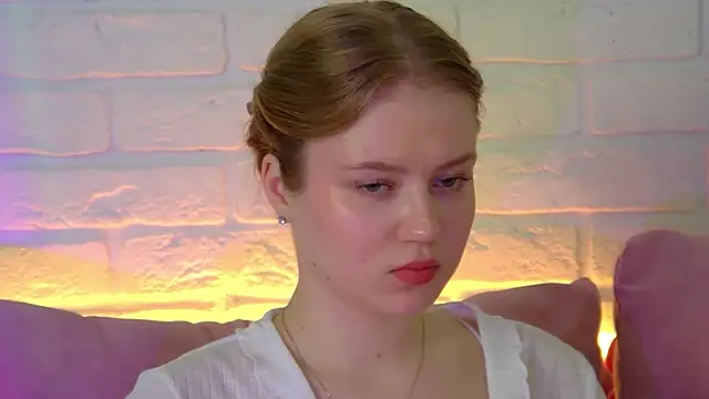 SelinSwarovski's cam snapshot