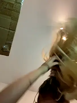 CherryEmmy's cam snapshot