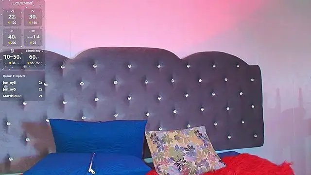 Lia_Valmont's cam snapshot