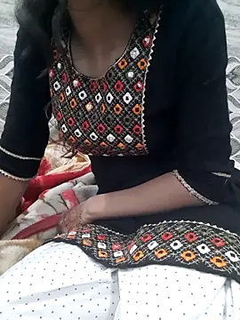 Lavi-rani's cam snapshot