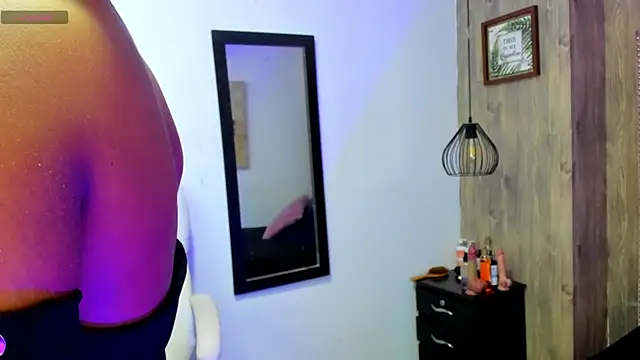 iamsheila's cam snapshot