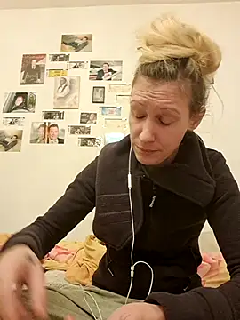 Polonski88_Official's cam snapshot