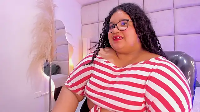 Miley_Collins's cam snapshot