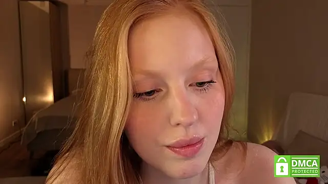 lulu_moonmoon's cam snapshot