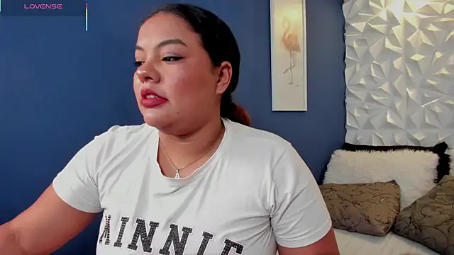 freya_cole_'s cam snapshot